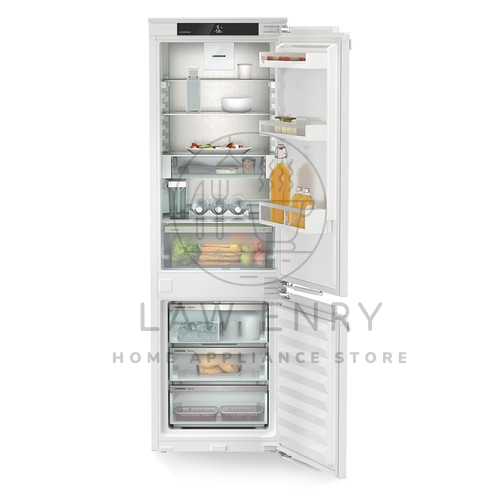 Integrated Fridge/Freezer Sub-Zero in Harkstead